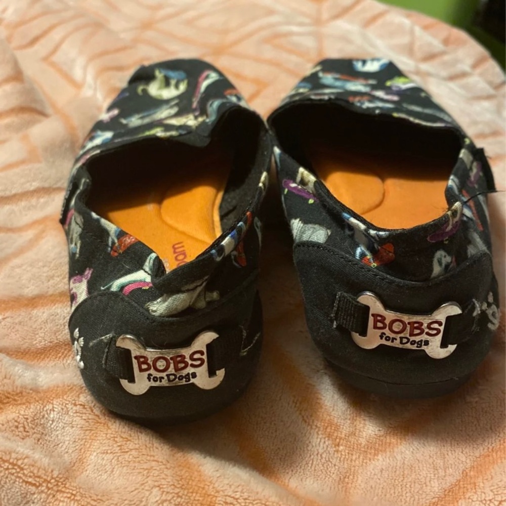 Bob’s by Sketchers Skateboarding Dogs Sz. 7.5
